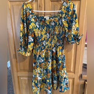 Cute summer Dress size S